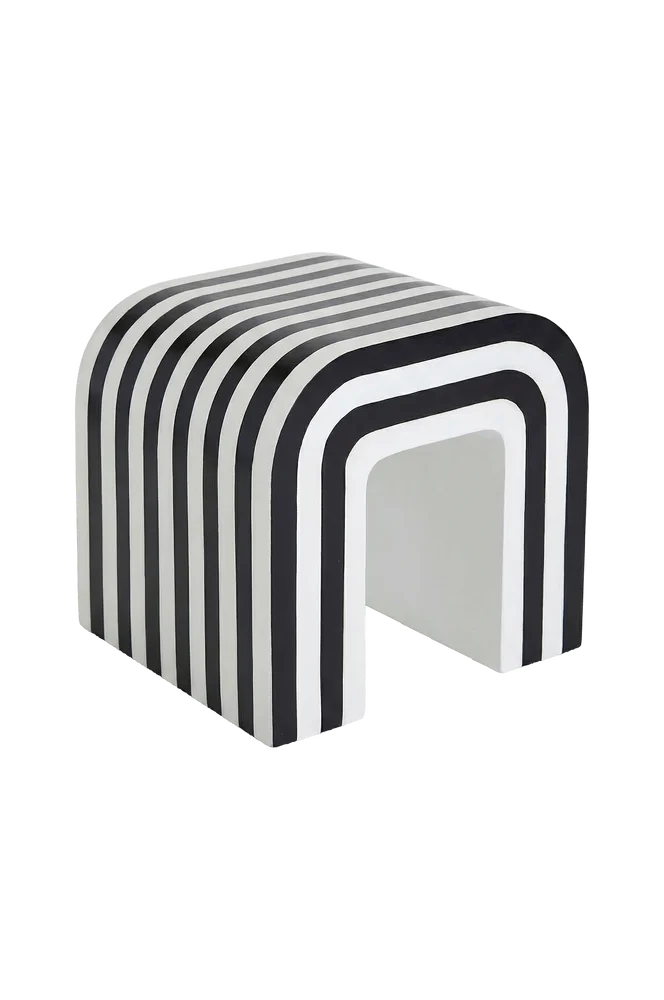 Lucie sidebord 45×40 cm – Flerfarget m v:1686800 Lucie sidebord 45×40 cm – Flerfarget m v:1686800