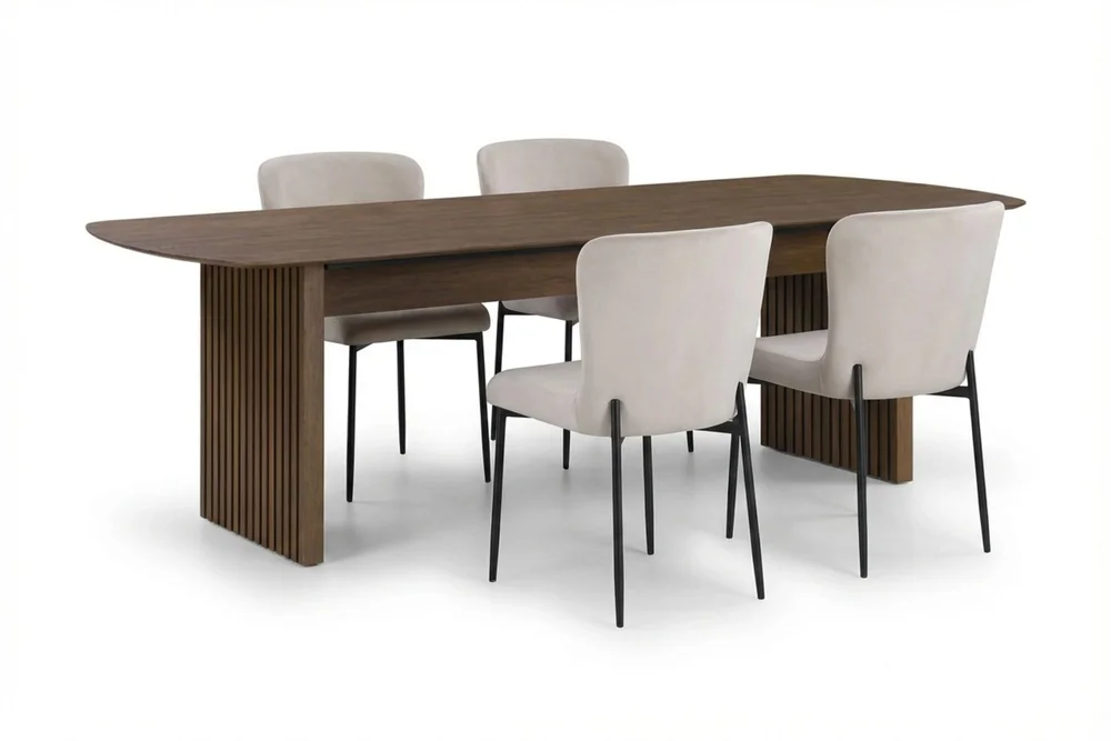 Richeto spisegruppe røkt eik 180 cm med 4 Elsie spisestoler v:3869882