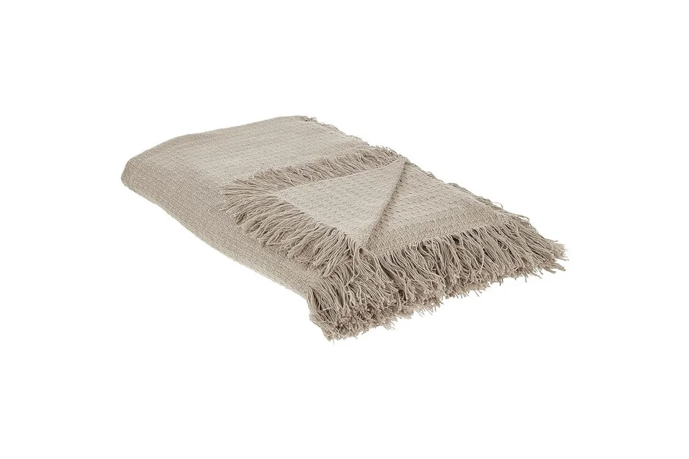 Sengeteppe Yerbent Taupe, 220×240 cm v:9733734 Sengeteppe Yerbent Taupe, 220×240 cm v:9733734