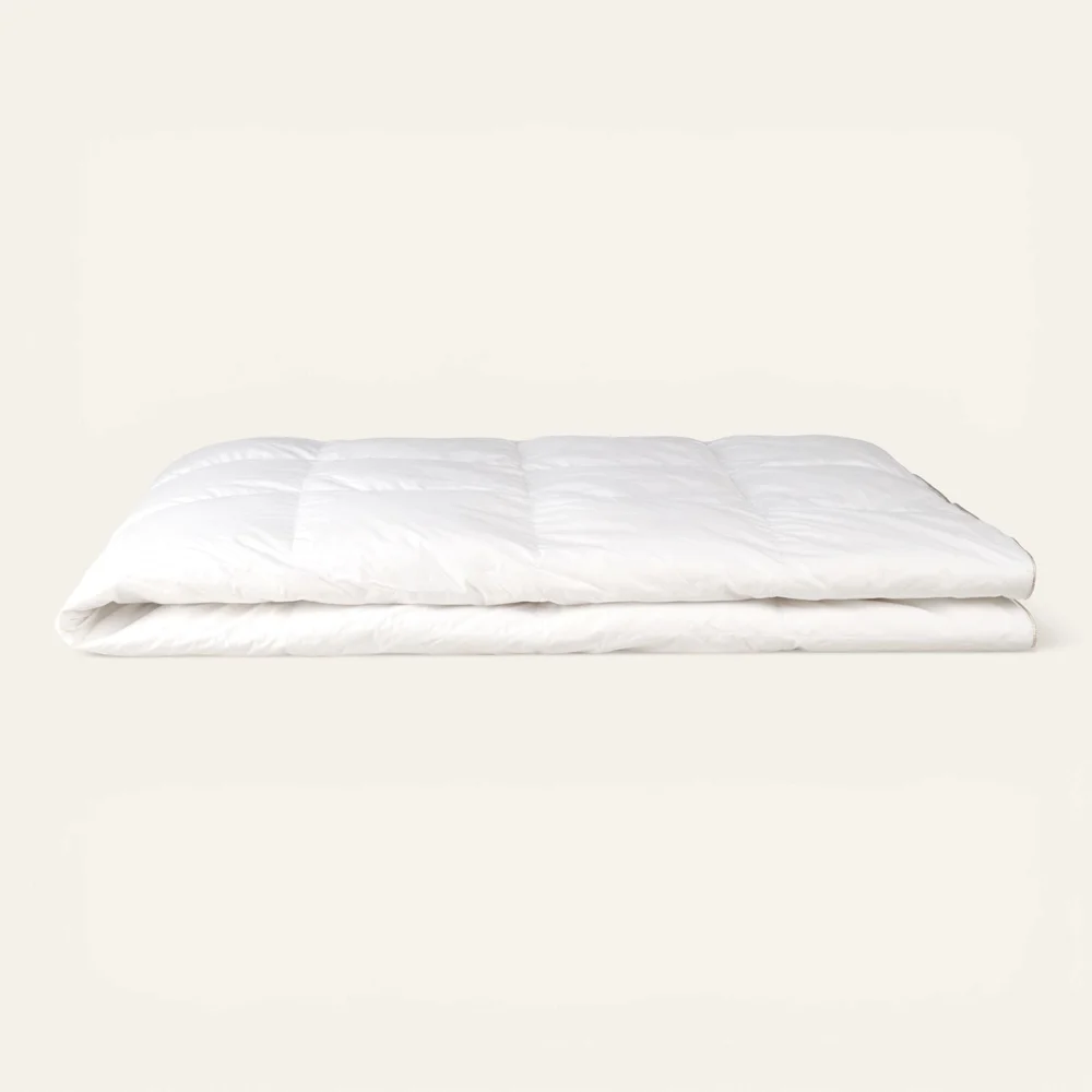 Helårs dundyne hvit – 140×220 cm v:2760751 Helårs dundyne hvit – 140×220 cm v:2760751