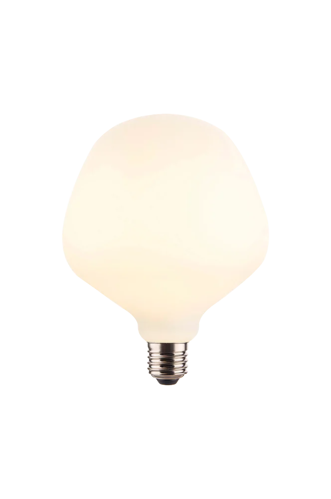 Lyspære Opal E27 5W LED 132 mm – Hvit – Belysning | m v:6051029 Lyspære Opal E27 5W LED 132 mm – Hvit – Belysning | m v:6051029