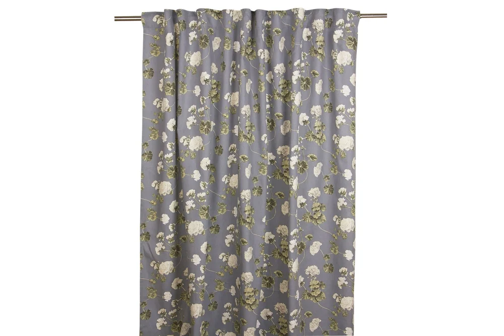 Pelargon Gardinlengde 145×245 cm v:7680339 Pelargon Gardinlengde 145×245 cm v:7680339