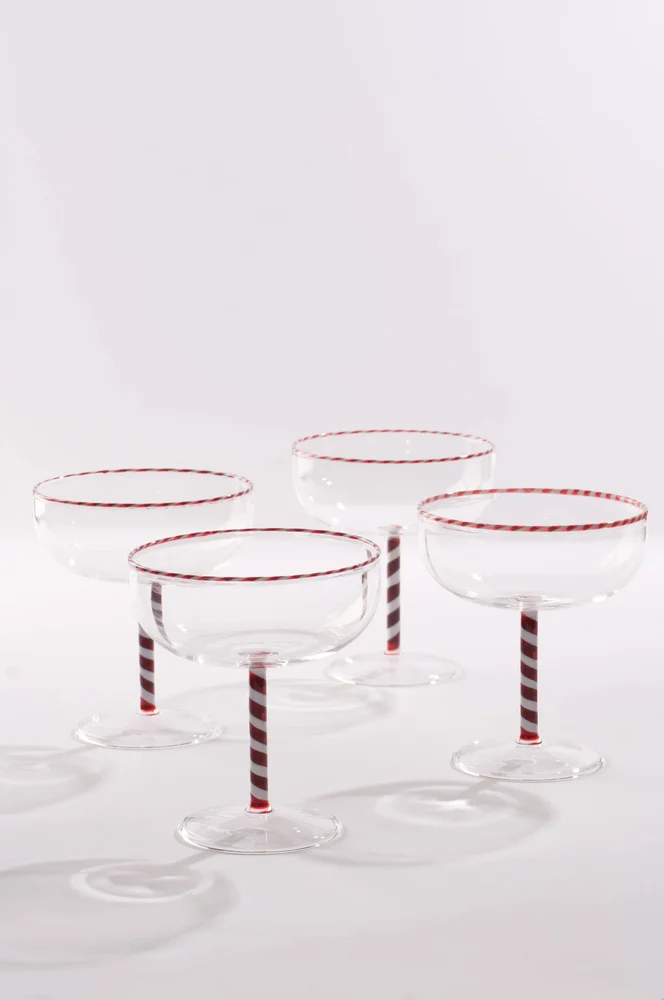 ANA cocktailglass i 4-pakning – Rød – Kjøkken & husholdning | m v:8590135 ANA cocktailglass i 4-pakning – Rød – Kjøkken & husholdning | m v:8590135