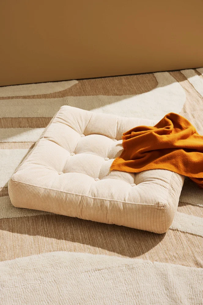 Luca gulvpute manchester 64x64x15 cm – Beige m v:5262246 Luca gulvpute manchester 64x64x15 cm – Beige m v:5262246