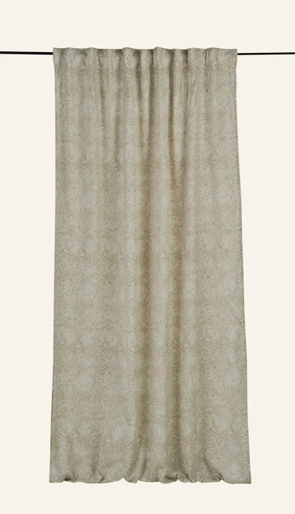 Gardin beige – 140×220 cm v:6837341 Gardin beige – 140×220 cm v:6837341
